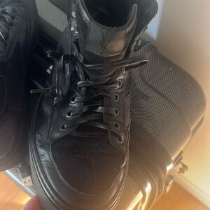 Saint Laurent édition